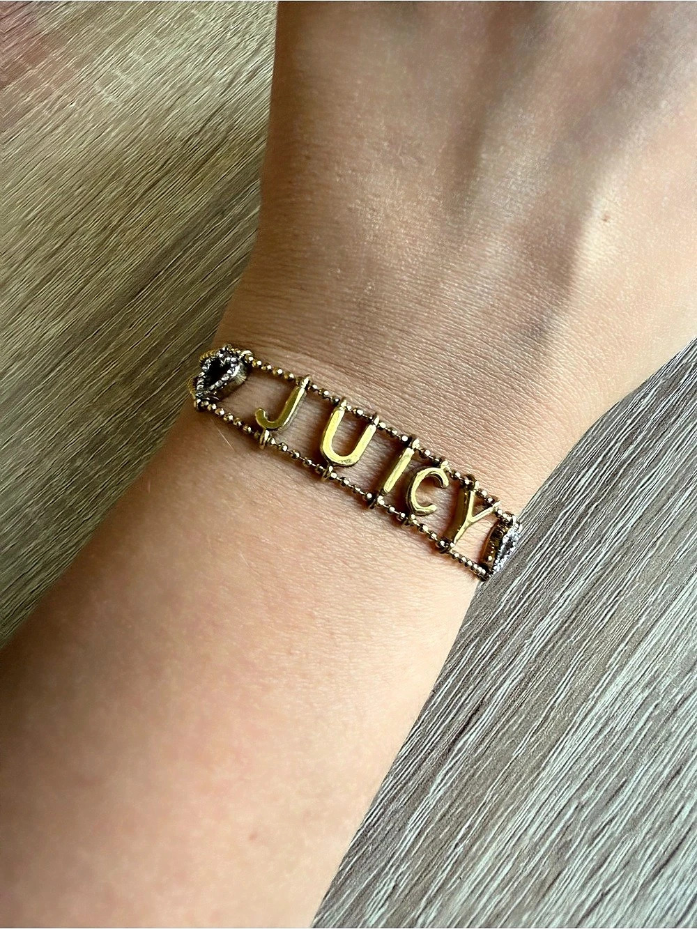 Juicy Couture Heart Link Bracelet Gold - Y2K